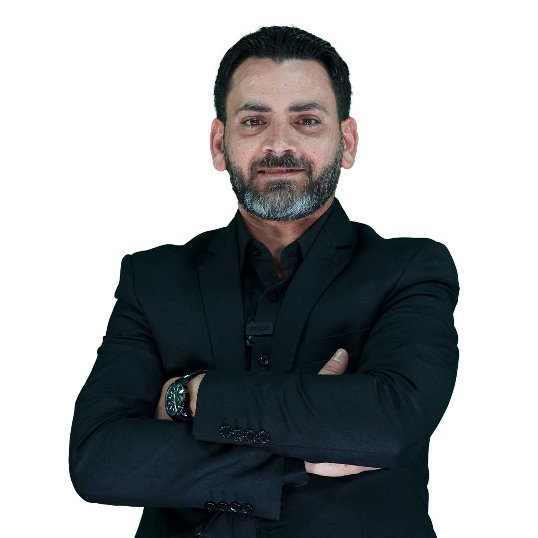 صورة أ. عمار ابو رحمة — معلم على دبرني
